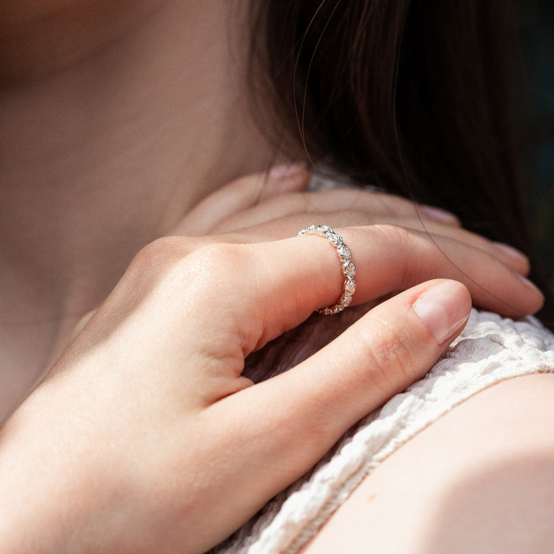TWR82-S-Dower-and-Hall-Sterling-Silver-Wild-Rose-Twinkle-Ring-2
