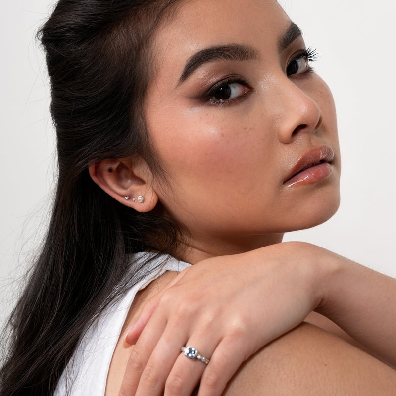 SGL14-9W-WP-Dower-and-Hall-9k-White-Gold-3mm-Freshwater-Pearl-Single-Labret-1