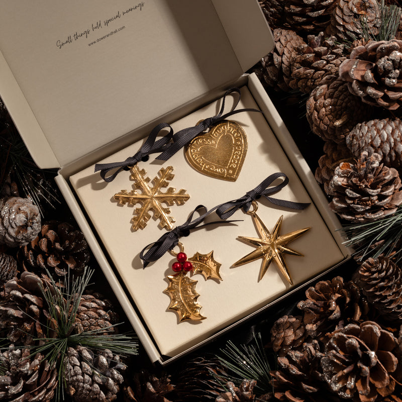 Joy to the World Christmas Decoration Set