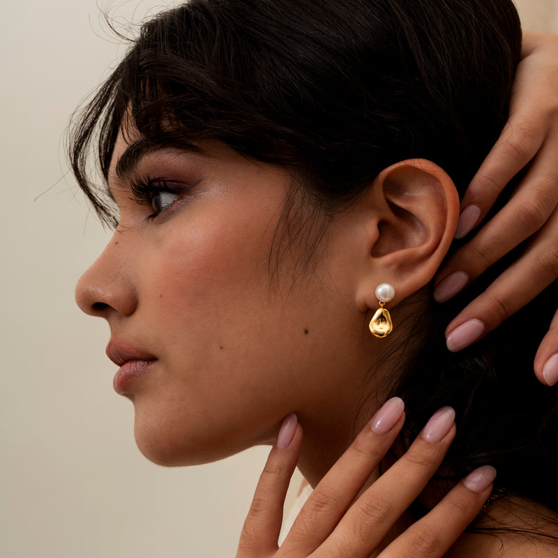 Pebble & White Pearl Earrings