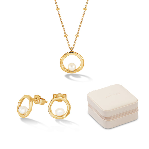     Dower-and-Hall-Yellow-Gold-Vermeil-Luna-Pearl-Circle-Gift-Set