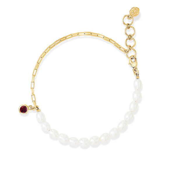     LUB46-V-GAR-Dower-and-Hall-Yellow-Gold-Vermeil-Luna-White-Pearl-Chain-and-Garnet-Drop-Bracelet