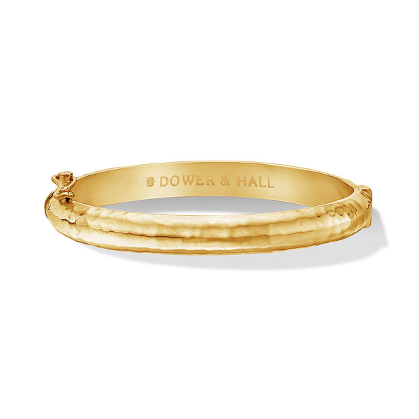 NBG22-V-Dower-and-Hall-Yellow-Gold-Vermeil-6mm-Hinged-Hammered-Nomad-Bangle
