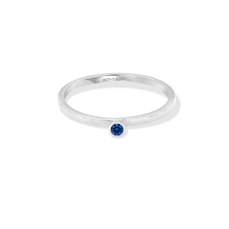 NTR12-14W-BSAPP-Dower-and-Hall-14k-White-Gold-Hammered-Narrative-Ring-with-2mm-Blue-Sapphire