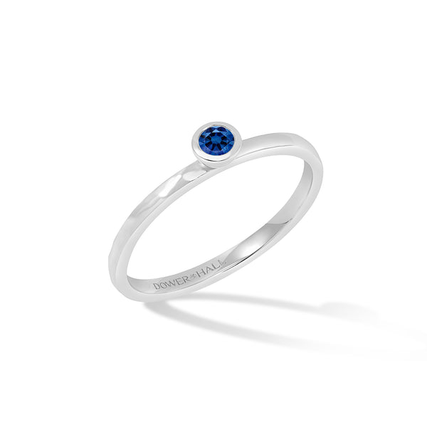 NTR13-14W-BSAPP-Dower-and-Hall-14k-White-Gold-Hammered-Narrative-Ring-with-3mm-Blue-Sapphire-1