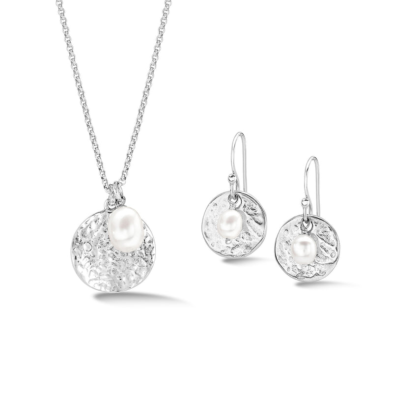Nomad Pearl Necklace & Earrings Set