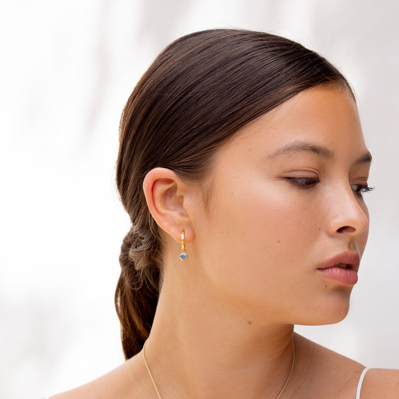 SCDE44-V-BT-Dower-and-Hall-Yellow-Gold-Vermeil-Blue-Topaz-Hammered-Huggie-Hoops-2