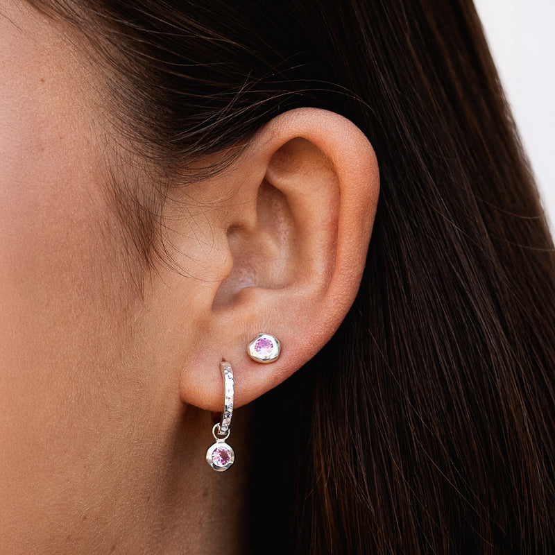 SCDE44-S-PINK-Dower-and-Hall-Sterling-Silver-Pink-Quartz-Hammered-Huggie-Hoops-2