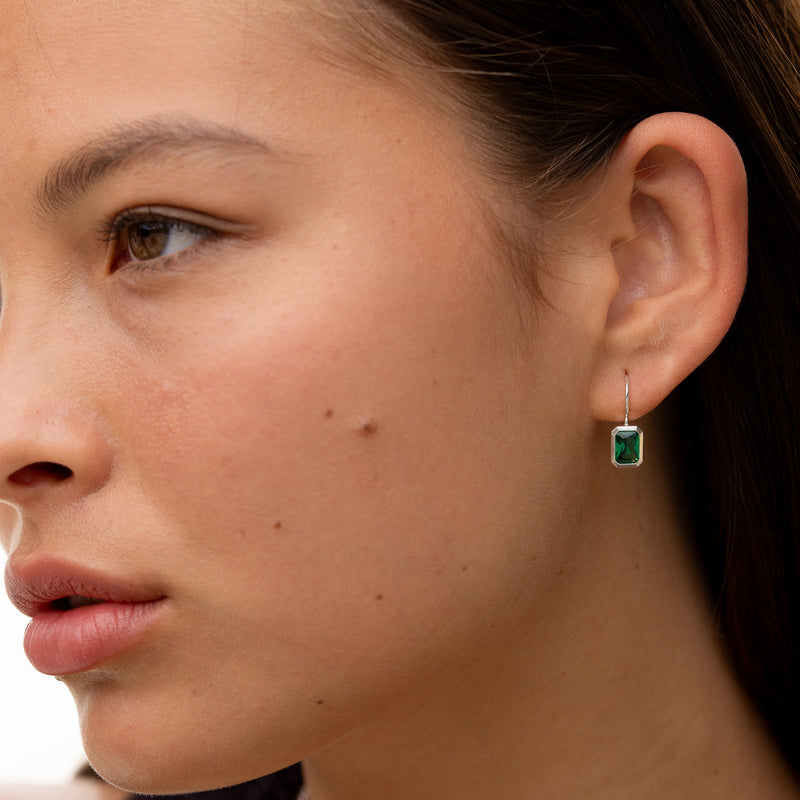 TWE33-S-GG-Dower-and-Hall-Sterling-Silver-Octagon-Green-Garnet-Earrings-1
