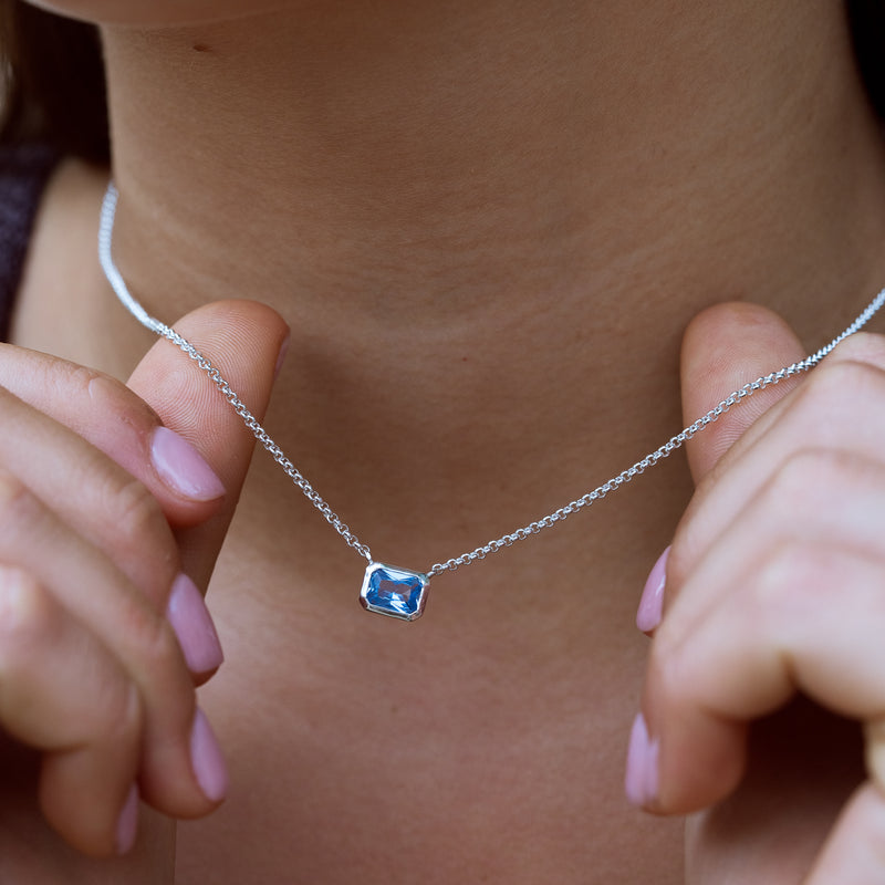 TWP33-S-BT-Dower-and-Hall-Sterling-Silver-Blue-Topaz-Tutti-Frutti-Necklace-1