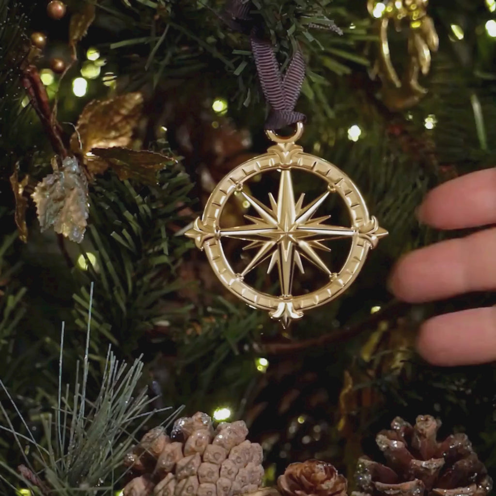 XC2026-GP-Dower-and-Hall-Gilded-Pewter-Guiding-Compass-Christmas-Decoration-2026-Video