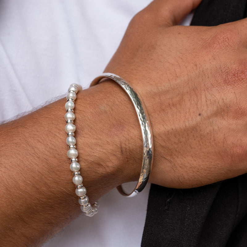 Dower-and-Hall-Men's-White-Pearl-Halo-Bracelet