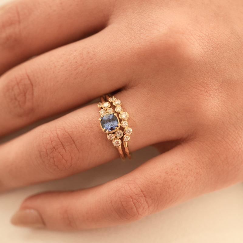 DSGR30-18Y-BSAP-DIA-55PT-Dower-and-Hall-18k-Yellow-Gold-5mm-Sapphire-and-Diamond-Stargazer-Ring-4