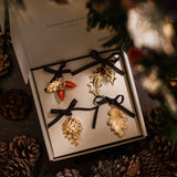 XC-WOODLAND-G-Dower-and-Hall-Gilded-Pewter-Woodland-Christmas-Decoration-Set-1
