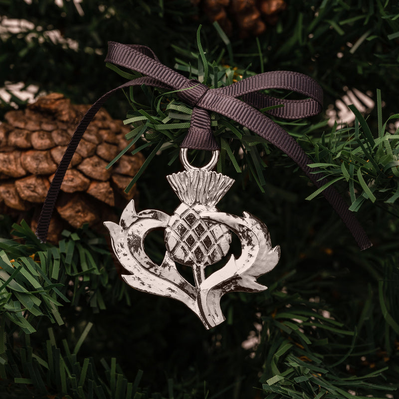     XC2022-THISTLE-P-Dower-and-Hall-Silver-Plated-Pewter-Thistle-Christmas-Decoration-2022-1