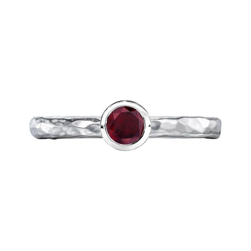 Dower-And-Hall-Stirling-Silver-4mm-Garnet-Hammered-Twinkle-Ring