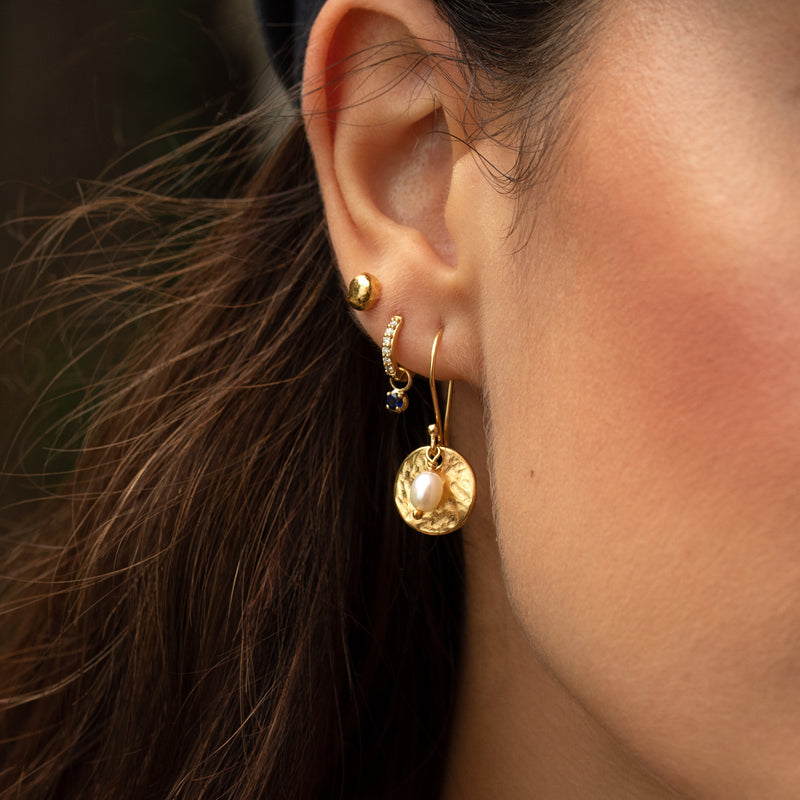 Hammered Disc & White Freshwater Pearl Nomad Earrings
